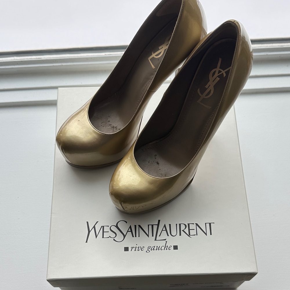 Yves Saint Laurent Metallic Gold Heels